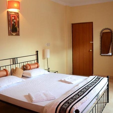 M N Resorts Baga Ngoại thất bức ảnh
